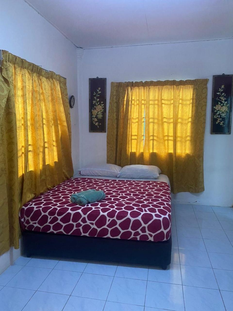 Padang Besar Roomstay Firdaus Exterior foto